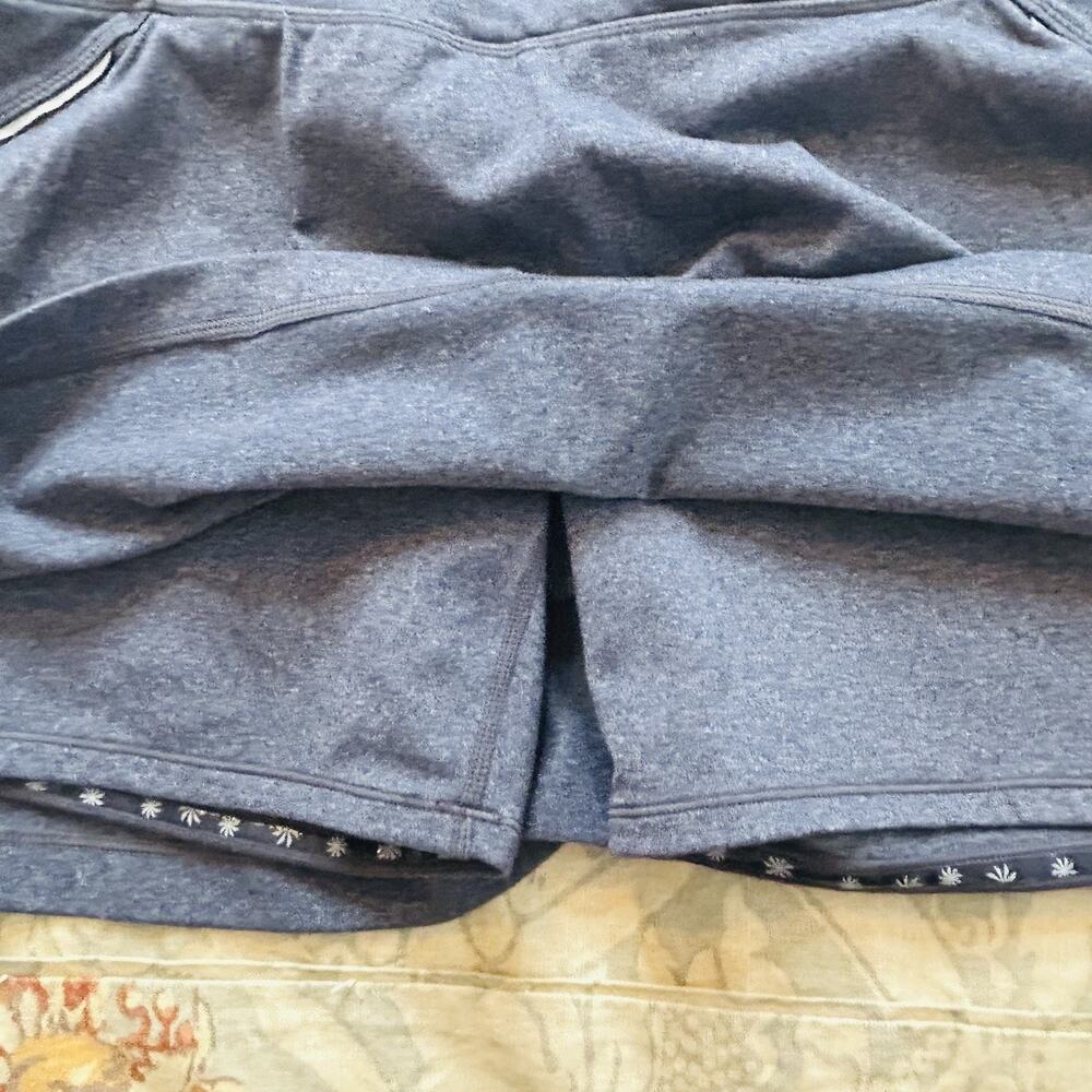 Athleta Skort Size L Gray Athletic Skirt Athleisure Tennis Run Pickleball - Picture 6 of 8
